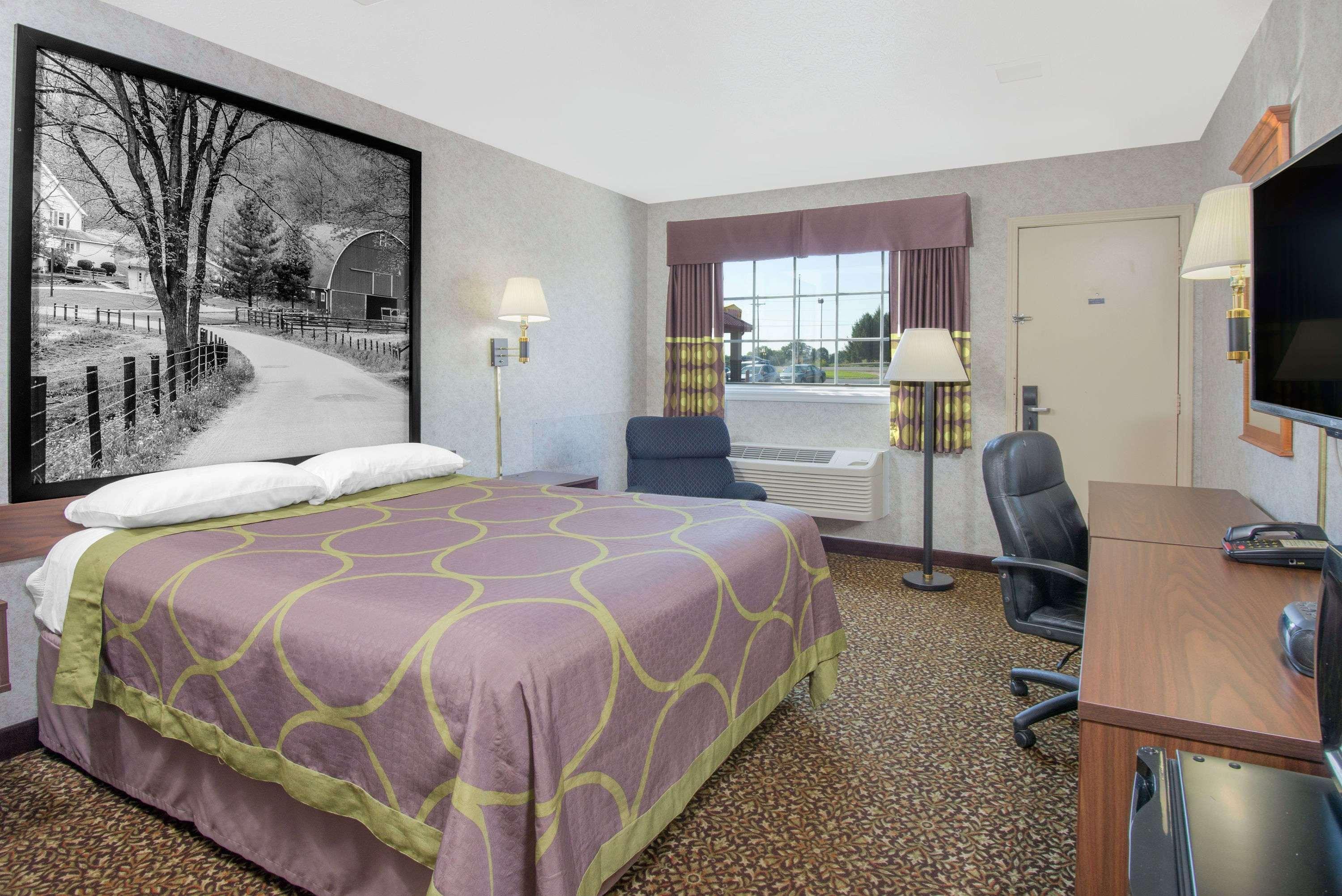 Super 8 By Wyndham Ashland Hotel Buitenkant foto