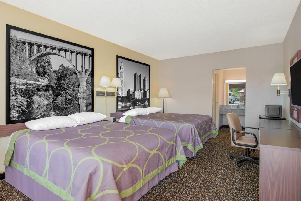 Super 8 By Wyndham Ashland Hotel Buitenkant foto