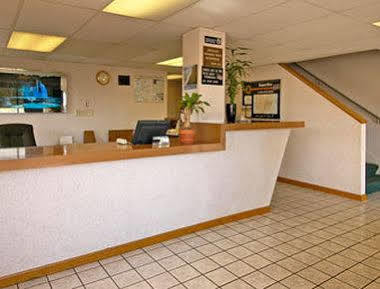Super 8 By Wyndham Ashland Hotel Buitenkant foto